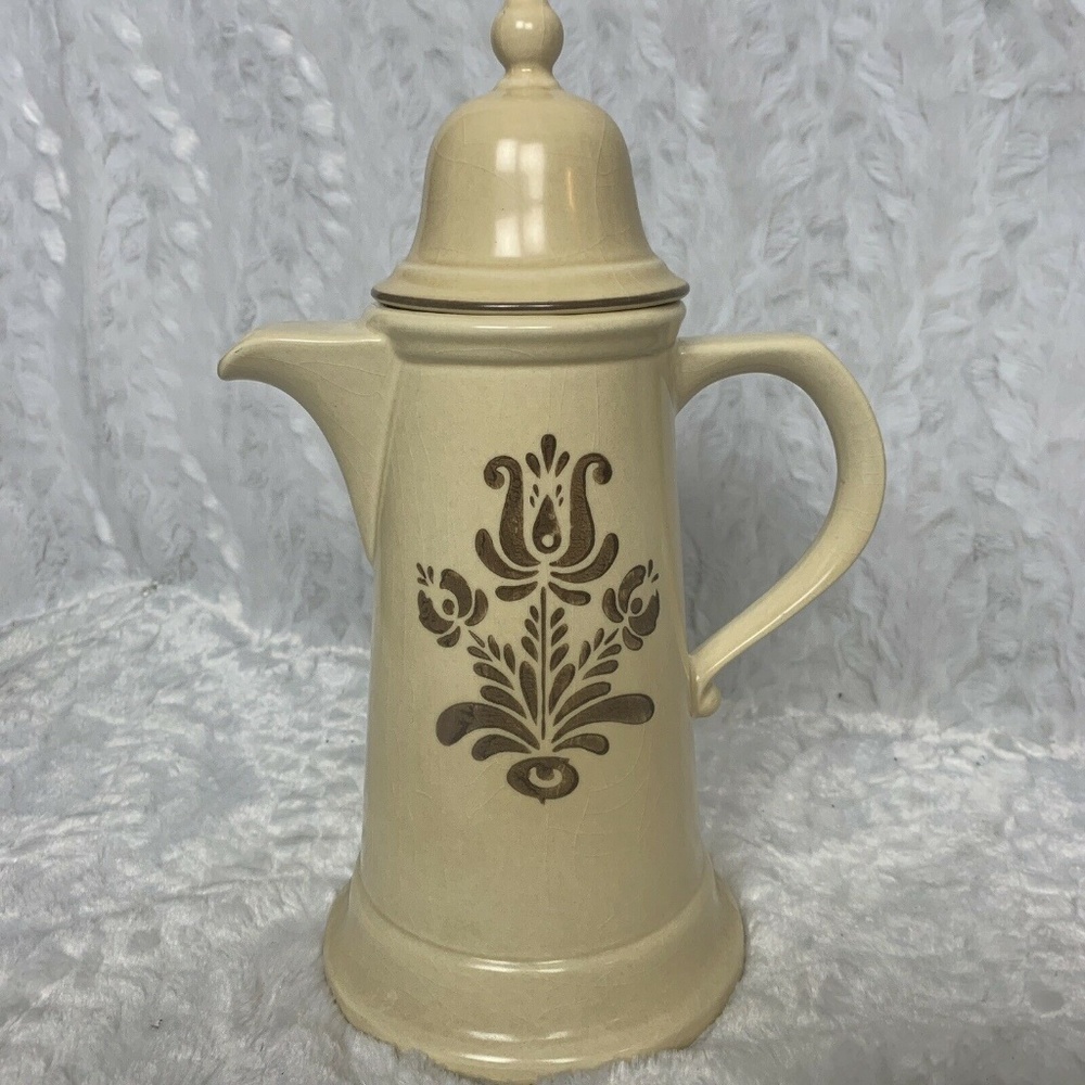Pfaltgraff Village Vintage Large 7 Cup Coffee Pot - Picture 1 of 7